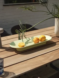 Mere Bowl 51 x 21 cm, light green fra Muuto