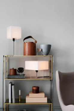 Miniature Svanen af Arne Jacobsen