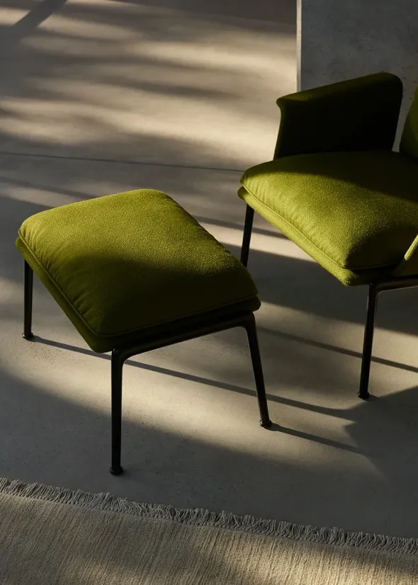 Muno LN17 Lounge Chair fra &Tradition