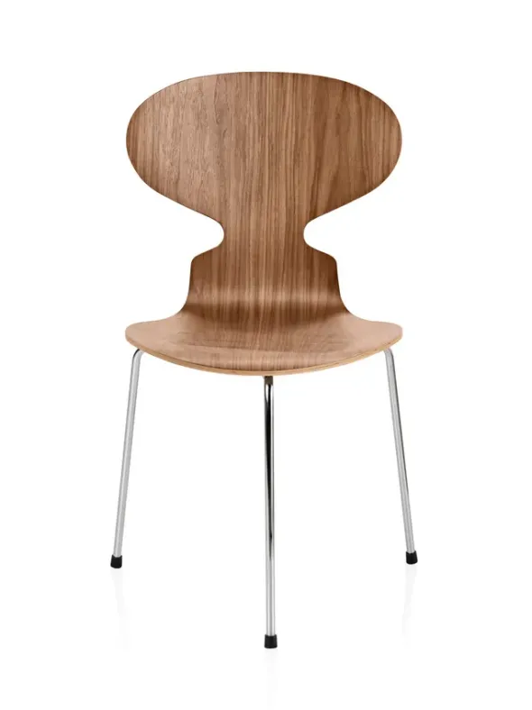 3100 Myren med 3 ben, krom stel af Arne Jacobsen
