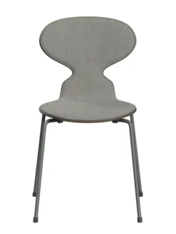 3101 Myren Stol, forsidepolstret af Arne Jacobsen