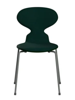 3101 Myren Stol, forsidepolstret af Arne Jacobsen