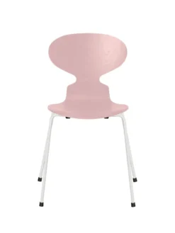 3101 Myren Stol i farvet ask af Arne Jacobsen