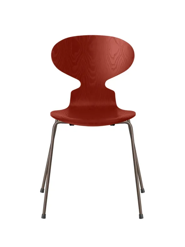 3101 Myren Stol i farvet ask af Arne Jacobsen