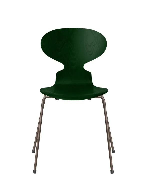 3101 Myren Stol i farvet ask af Arne Jacobsen