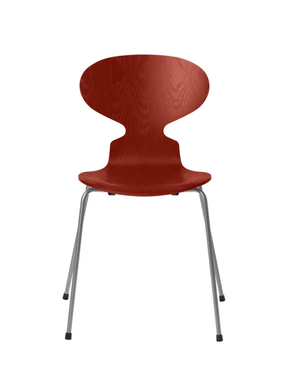 3101 Myren Stol i farvet ask af Arne Jacobsen