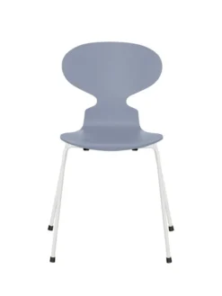 3101 Myren Stol lakeret af Arne Jacobsen