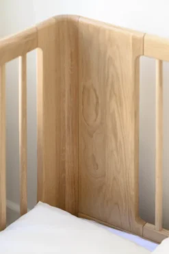 Nature Baby Bed 2.0 fra We Are Bitte