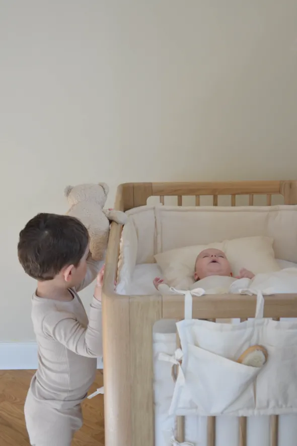 Nature Baby Bed 2.0 fra We Are Bitte