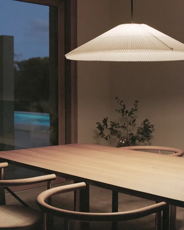 Nebra Pendant Lamp Large fra New Works