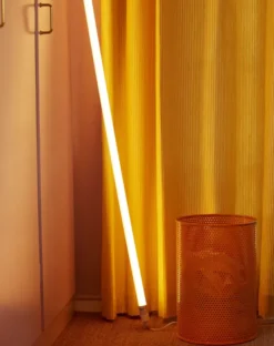 Neon Tube LED fra Hay