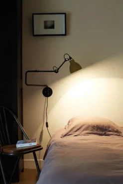 Nr. 303 væglampe fra Lampe Gras