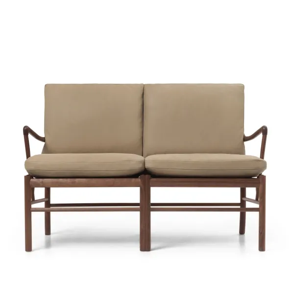 OW149-2 Colonial sofa valnød olie, Terra-læder af Ole Wanscher