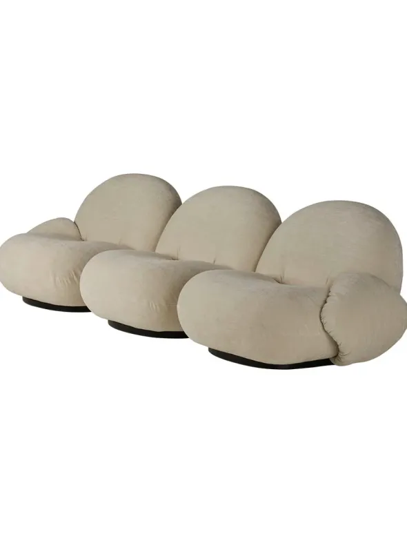 Pacha sofa 3-seater w. armrest fra GUBI