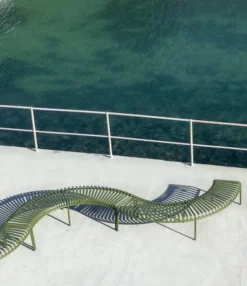 Palissade Park Bench, olive fra Hay