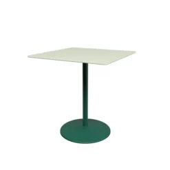 Panton café- og spisebord, 70x70 cm fra Montana