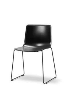 Pato Stol, medestel fra Fredericia Furniture