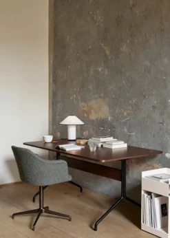 Pavilion Bord AV18 fra &Tradition