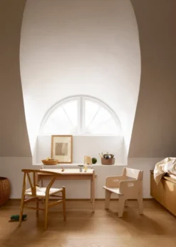 Peters Stol CH410 af Hans J. Wegner