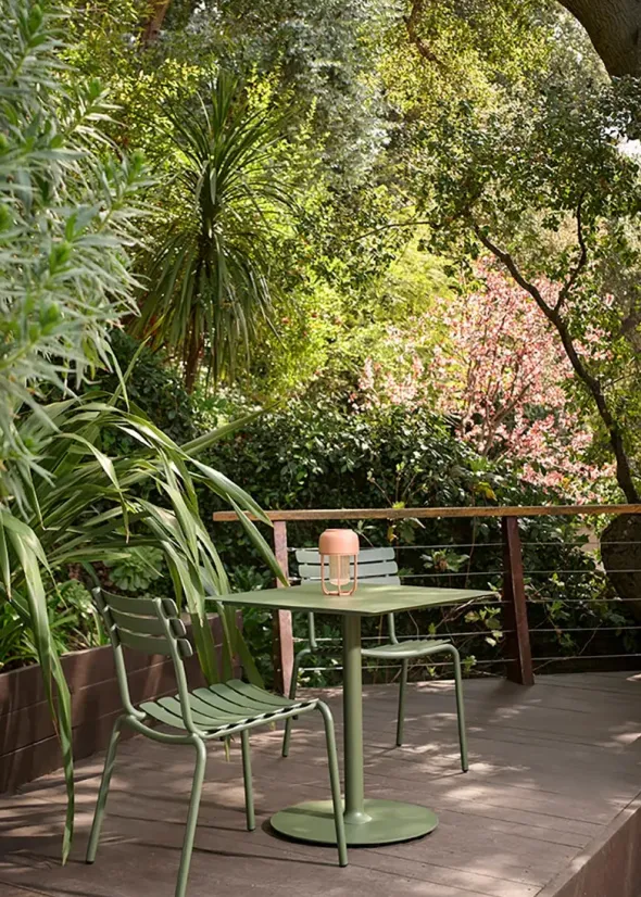 Pico Café table, rund base 70x70 cm fra Houe