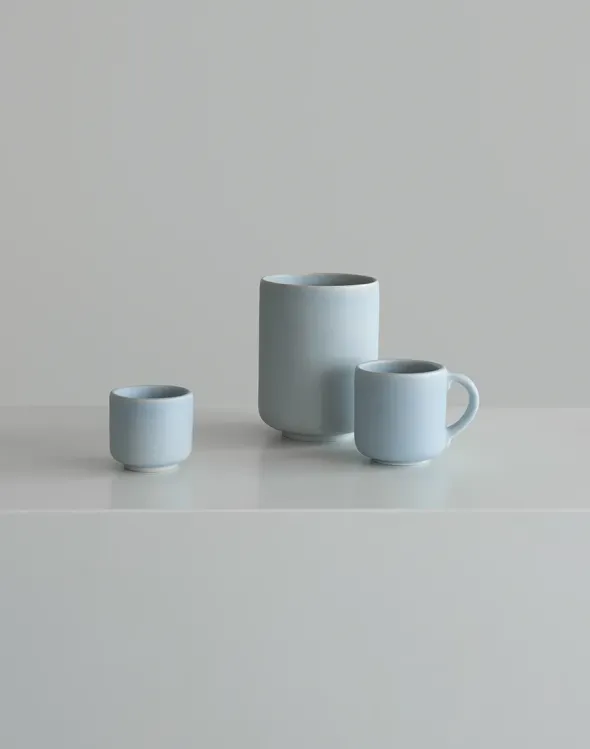 Pisu 17 Espresso Cup, sky blue fra Louise Roe