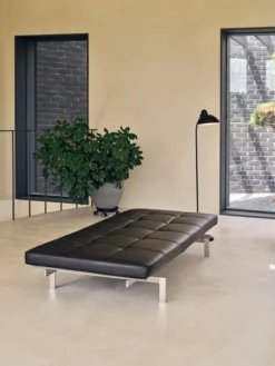 PK80 Daybed af Poul Kjærholm