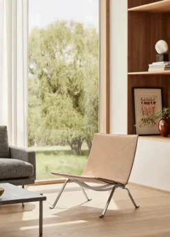 PK22 Loungestol, Natur læder af Poul Kjærholm