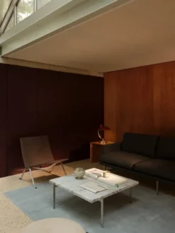 PK61 Sofabord, grå-hvid granit af Poul Kjærholm