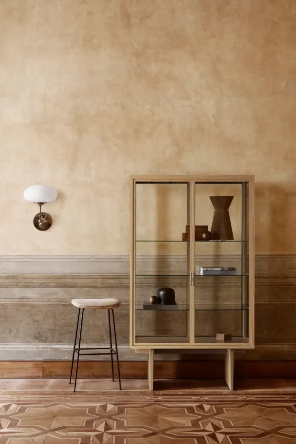 Private Vitrine fra GUBI