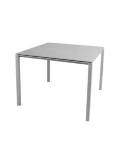 Pure Bord, 100x100 cm fra Cane-line