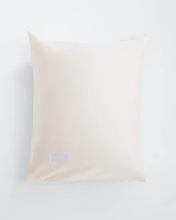 Pure Sateen Pillow Cover 63x60 cm fra Magniberg