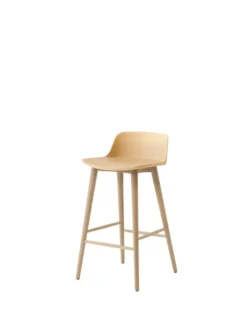 Rely HW118 counter stool, oak fra &Tradition