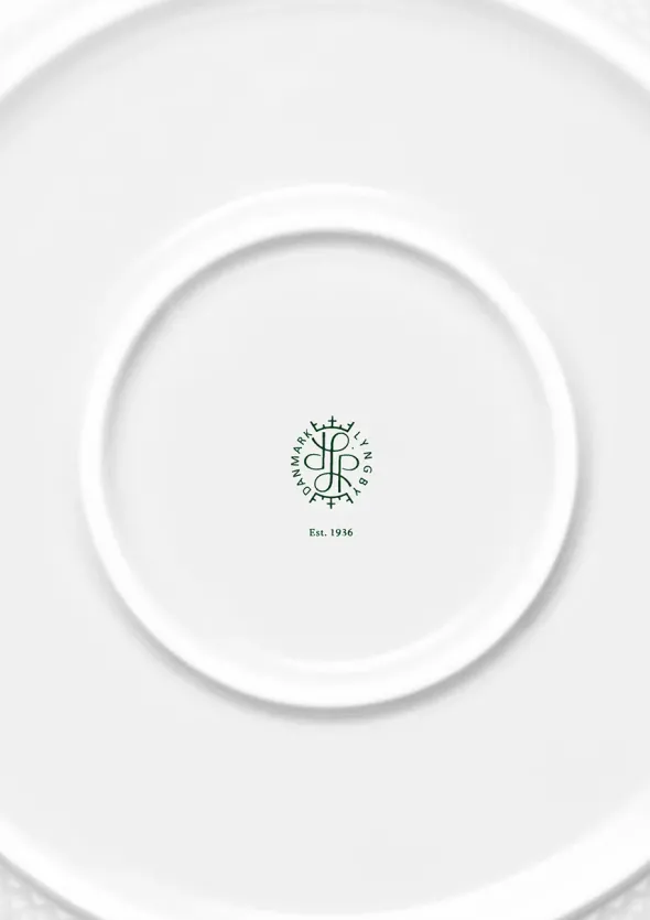 Rhombe serveringsskål, hvid fra Lyngby Porcelæn