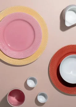 Rhombe tallerken, rosa Ø21 cm fra Lyngby Porcelæn