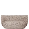 Rico Sofa 2-seater Cilla Taupe fra Ferm Living