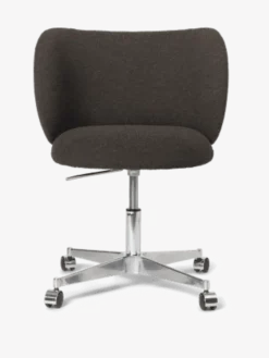 Rico Spisebordsstol w. Castors fra Ferm Living