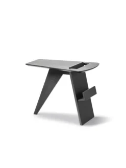 Risom Magazine Table fra Fredericia Furniture