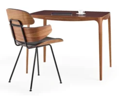 Ro skrivebord AK1310 fra Naver Collection