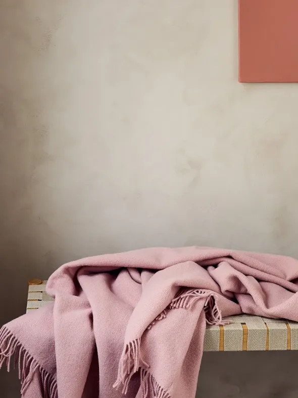 Season Plaid, blush fra Silkeborg Uldspinderi