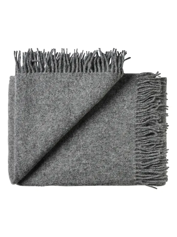 Season Plaid, dark nordic grey fra Silkeborg Uldspinderi