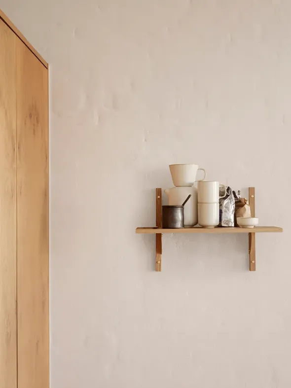 Sector Shelf S/N fra Ferm Living