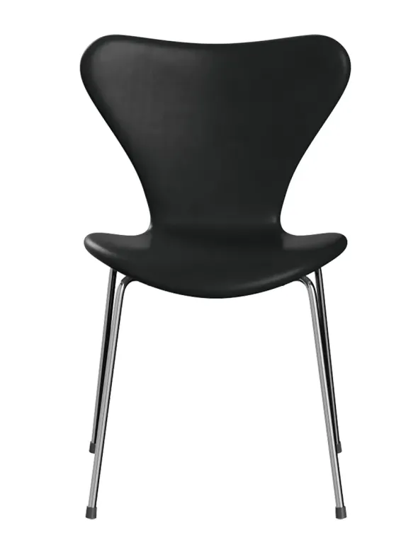 3107 Serie 7, fuldpolstret af Arne Jacobsen