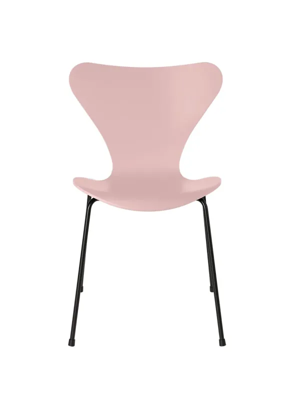 3107 Serie 7 stol lakeret af Arne Jacobsen