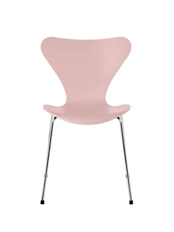 3107 Serie 7 stol lakeret af Arne Jacobsen