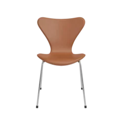 3107 Serie 7 stol, Tailored af Arne Jacobsen