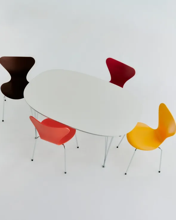 3107 Serie 7 stol - Verner Panton 100 fra Fritz Hansen