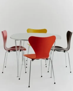 3107 Serie 7 stol - Verner Panton 100 fra Fritz Hansen