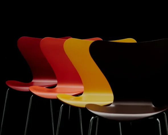 3107 Serie 7 stol - Verner Panton 100 fra Fritz Hansen