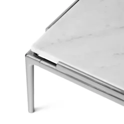 Sett LN11 Sidebord, bianco carrara marble/ dark chrome fra &Tradition