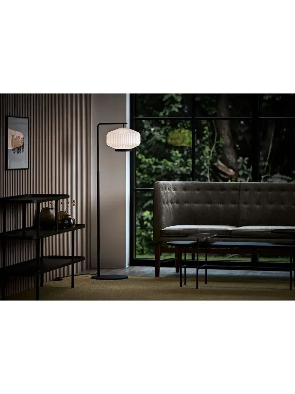 Shibui gulvlampe fra Le Klint